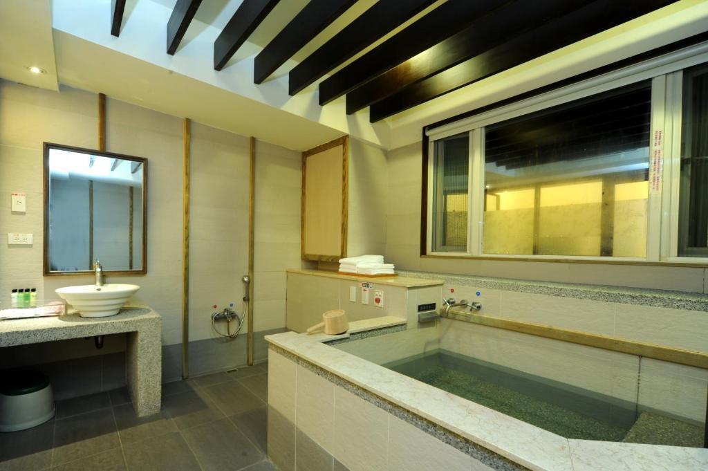 Chat Hot Spring Resort Keelung Dış mekan fotoğraf